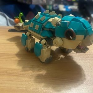 Meet your Posher, Addison